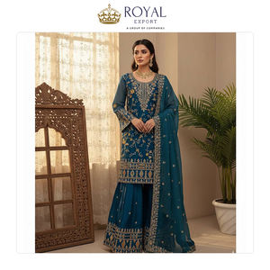 Jimmy Silk Sharara Takım Elbisesi, İşlemeli Pullu Süslemelerle, En Kaliteli Hint Tasarımcı Kıyafetleri Koleksiyonundan Çok Satanlar Arasında. - Product Image 4