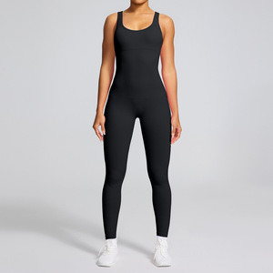 Traje de yoga de una pieza sin costuras para mujer, con diseño de espalda descubierta y tiras cruzadas, ideal para deportes y yoga. - Product Image 2