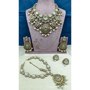 ชุดสร้อยคอเจ้าสาวกึ่งสำเร็จรูป Jewelemarket Designer ประดับด้วยหิน Pota และไข่มุก รุ่น 10575486GR เครื่องประดับแฟชั่น - Product Image 1