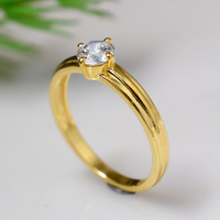 Ensemble de bagues de fiançailles et de mariage en argent sterling plaqué or 14 carats avec accents de moissanite naturelle taille poire pour femme, idéal pour les occasions festives