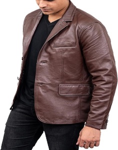Créez des vestes en cuir élégantes et abordables pour hommes, mettant en valeur une fabrication de haute qualité avec des manches longues confortables - Product Image 1