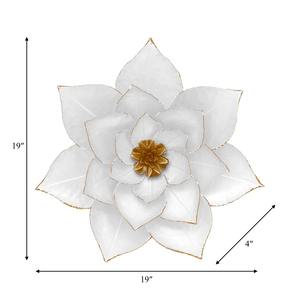 Décoration murale en métal floral blanc et or, design élégant de fleurs, parfait pour le salon, la chambre et la décoration de maison de luxe, provenant d'Inde. - Product Image 4
