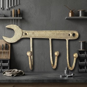 Porte-manteau mural et porte-clés en fonte écologique [CIH 101] pour le rangement des vêtements - Product Image 1