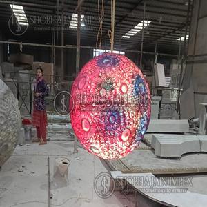 Lune suspendue en fibre optique pour la décoration - Product Image 1