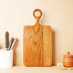 Planche à découper en bois de luxe haut de gamme - Design antidérapant écologique, compatible lave-vaisselle, durable, taille et forme personnalisables - Product Image 2