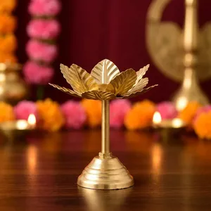 T-Light <b>Candle</b> <b>Holder</b> Stand Lotus Leaf Design Metal <b>Tealight</b> <b>Candle</b> <b>Holder</b> for Home Decor Living Room Wedding Table Centerpiece - Product Image 6