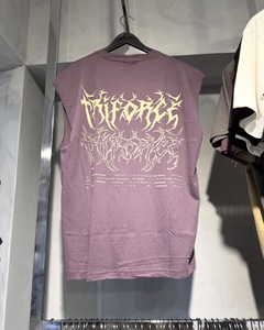 เสื้อกล้ามผู้ชายสไตล์วินเทจทรงโอเวอร์ไซส์ ผ้าคอตตอนหนานุ่ม พิมพ์ลายกราฟิก สตรีทแวร์ ทรงเข้ารูป OEM ODM - Product Image 6