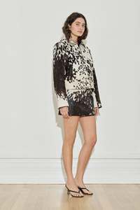 Jupe en cuir véritable à poils Eoin Winston Sports pour femme – Tenue de mode et style urbain - Product Image 2
