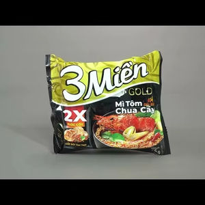 Nouilles Frites 3 Mien Gold de Qualité Supérieure avec Oignons Frits et Sauce à l'Ail 65g Fournisseur Vietnamien Nouilles Instantanées Super du Vietnam - Product Image 2