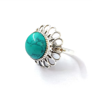 Anillo Clásico Gótico Victoriano de Plata 925 con Turquesa Azul Claro Redonda y Patrón Floral, Joyería Perfecta para Regalo en Ocasiones Especiales - Product Image 2