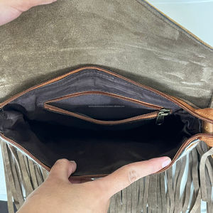 Sac à bandoulière en cuir véritable style occidental avec franges en fourrure de vache, nouveau sac à main bohème gypsy pour femmes, vente chaude - Product Image 6