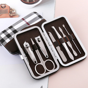 Low Price High Quality Stainless Steel Manicure Pedicure Set Foot Care Tool Professional Women Mens Use Nail Clipper Set - Product Image 3