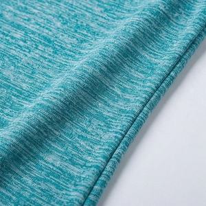 เสื้อเชิ้ตผู้หญิงสั่งทำสีพิเศษเพื่อการส่งเสริมการขาย ผ้าซาตินคุณภาพสูง แขนสั้น คอทรงโอ ปักโลโก้ตามสั่ง - Product Image 5