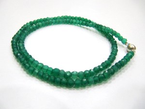สร้อยคอประดับลูกปัดหินออนิกซ์สีเขียวธรรมชาติทรงรอนเดลล์ขนาด 4 มม. พร้อมตัวล็อกแม่เหล็ก - Product Image 4