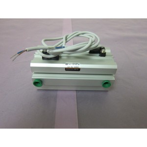 AMAT 3020-01232 CYL AIR 40MMBORE 75MMSTRK DBL - Equipo y Piezas de Semiconductores de Confianza de Marca Global - Product Image 1