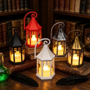 Lanterne marocaine décorative inspirée des palais, en métal artisanal, pour porte-bougie de luxe et décoration élégante d'espace de vie - Product Image 6