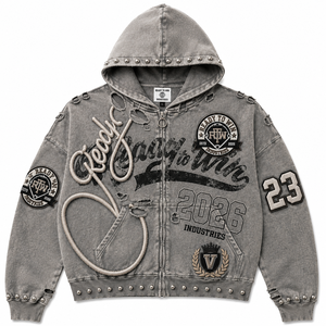 Chaqueta con Capucha y Cremallera Extra Grande para Hombre READY TO WIN INDUSTRIES, Diseño con Parche Bordado con el Logotipo 2026, Estilo Urbano - Product Image 1