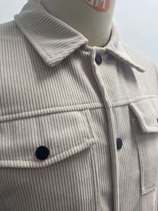 Blouson Bomber Minimaliste Couleur Unie Qualité Supérieure Esthétique Épurée Finition Respirante Veste Polyvalente pour l'extérieur - Product Image 6