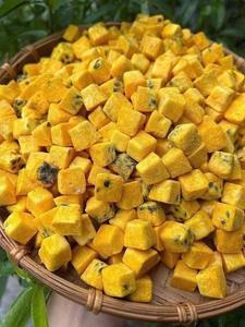 Frozen Passion Fruit Juice with Seeds Natural Aroma and Golden Hue for Tropical Fruit Innovation and Functional Beverage Brands - Product Image 2