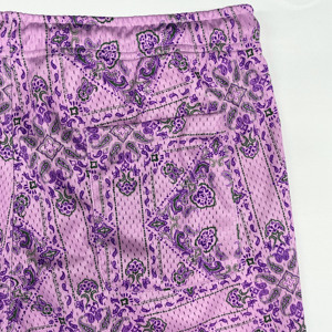 Shorts de basketball personnalisés en sublimation pour l'été, certifiés BSCI, pour hommes, en maille, pour le sport, la gym, le fitness et la course à pied - Product Image 5