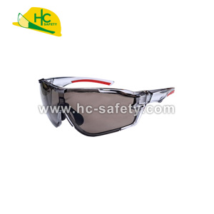 Gafas de Seguridad Ligeras HC295 con Lentes de Policarbonato Resistentes a Impactos, Tecnología Antivaho y Almohadillas Nasales Ajustables - Product Image 4
