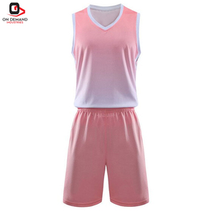 Ensemble d'uniformes de basketball respirants personnalisés pour hommes, comprenant un maillot et un short, matière à séchage rapide, service OEM, qualité supérieure pour équipe - Product Image 1