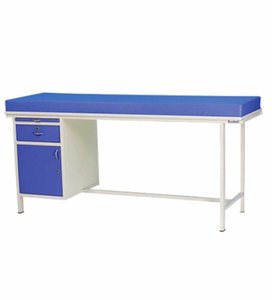 LABYCARE Lit d'hôpital manuel en fer de haute qualité et table d'examen premium Classe II Garantie 1 an pour les hôpitaux - Product Image 3