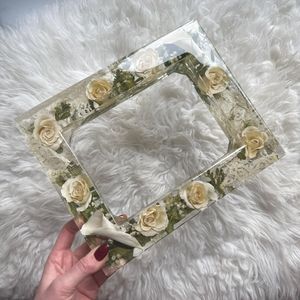Floral Resin Photo <b>Frame</b> Vertical Tabletop Decor Handmade With Pressed Flowers Pink <b>White</b> Purple Design - Product Image 4