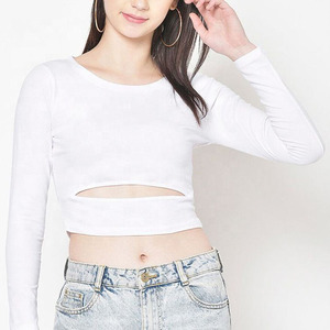 Crop top décontracté pour femmes grande taille avec logo personnalisé, respirant, 100% coton, manches courtes, de haute qualité, séchage rapide, pour la gym, le fitness et le yoga - Product Image 1
