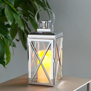 Farol de metal/vidrio de acero inoxidable con diseño único y acabado dorado para decoración del hogar, piscina y áreas exteriores. - Product Image 2