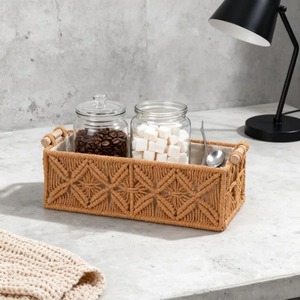 ตะกร้าสานสีน้ำตาลทรงสี่เหลี่ยมผืนผ้า เหมาะสำหรับจัดเก็บของในห้องน้ำ ใช้เป็นที่จัดระเบียบโต๊ะเครื่องแป้ง และตกแต่งบ้านอย่างมีสไตล์ พร้อมดีไซน์ที่ใช้งานได้จริง - Product Image 2