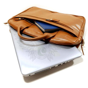 Sac pour ordinateur portable en cuir véritable pratique et léger avec design durable pour le bureau, les voyages et les documents et accessoires professionnels - Product Image 2
