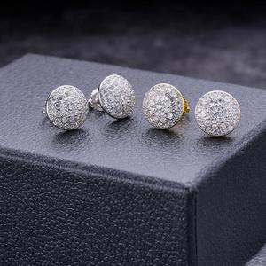 Boucles d'oreilles clous rondes de luxe en micro-moissanite, en argent sterling 925, serties de diamants, bijoux de luxe - Product Image 1