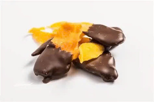 Rodajas de Mango Seco Recubiertas de Chocolate Más Vendidas |   Caramelos de Frutas 100% Naturales de Primera Calidad - Product Image 2