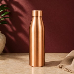 Botella de Agua Tradicional de Doble Pared de Cobre Ecológica para Agua Fresca y Bienestar Diario - Compre Directamente del Proveedor a Precio de Fábrica - Product Image 2