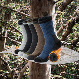 Calcetines de Lana Gruesos Casuales Antibacterianos para Hombre, Ideales para Deportes al Aire Libre en Otoño e Invierno - Product Image 3