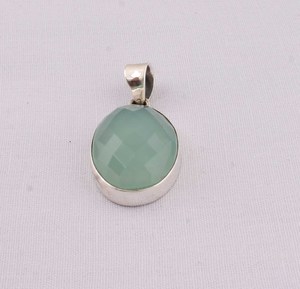 SHREE JAIPUR SILVER - Amuleto Solitario Ovalado de Plata de Ley 925 con Calcedonia Natural Vintage Aqua y Piedra Verde Marina - Product Image 4