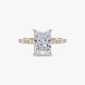 Anillo de Diamante Cultivado en Laboratorio de 2 Quilates con Corte Radiante, Banda Pavé de Oro Amarillo, Venta al Por Mayor - Product Image 2