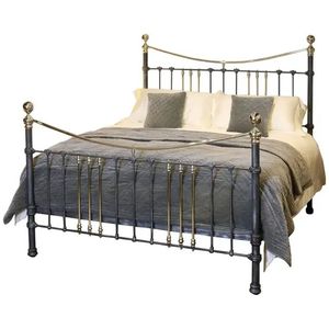 Cadre de lit en laiton massif de qualité supérieure avec une finition élégante pour un mobilier de chambre haut de gamme - Product Image 5