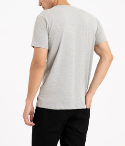 T-shirt streetwear de luxe surdimensionné, sur mesure, à épaules tombantes, en tissu tricoté 100% coton épais, pour un public ciblé - Product Image 2