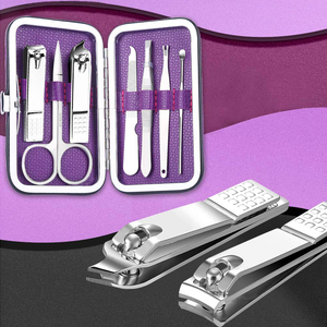 Ensemble de manucure de haute qualité 8 pièces avec lames affûtées, coupe-ongles, ciseaux pour le soin des pieds des bébés et des nourrissons, livré dans un étui en cuir à fermeture éclair - Product Image 6