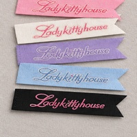 Étiquettes de marque tissées personnalisées avec logo, étiquettes à coudre pour vêtements, articles vestimentaires et sacs