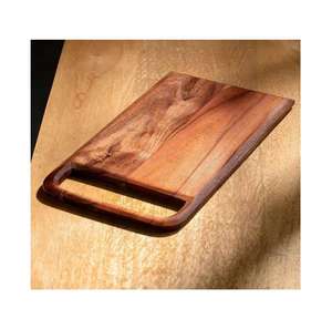 Tabla de cortar de madera artesanal para cortar queso y carne, tabla rústica de madera para picar y preparar charcutería, decoración y accesorios de cocina. - Product Image 2