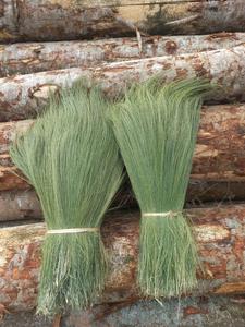 Balai en herbe naturelle à poils moyens, durable, écologique, fait main, pour le nettoyage des sols extérieurs, 35-44 pouces, style basique - Product Image 2