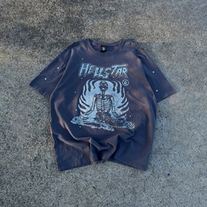 T-shirt graphique vintage de haute qualité, effet délavé, 250 GSM, style hip hop pour hommes - Product Image 3