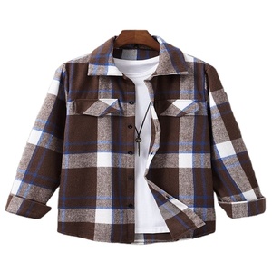 เสื้อเชิ้ตลำลองสำหรับผู้ชาย ผลิตจากผ้าฝ้ายแท้ 100% ให้สัมผัสนุ่ม ระบายอากาศได้ดี และให้ความรู้สึกพรีเมียม - Product Image 5