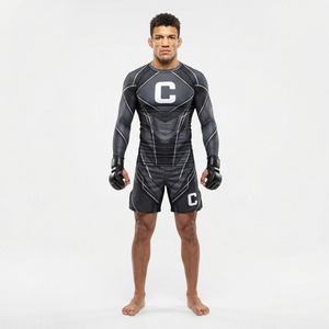 Ensemble de shorts de combat MMA et de rashguard à manches longues personnalisés par sublimation pour hommes et femmes, vêtements d'entraînement - Product Image 5