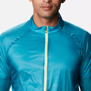Chaqueta Cortavientos Impermeable con Capucha para Hombre, Color Sólido, Acolchado Grueso de Poliéster, Ropa Casual de Invierno para Exteriores, Corte Regular, Cierre de Cremallera - Product Image 4