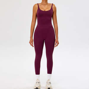 Mono de yoga de una pieza para chicas altas, con efecto fruncido en los glúteos, pantalones acampanados, ropa deportiva con logo personalizado - Product Image 4