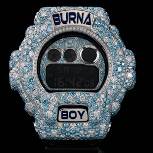 Reloj de pulsera estilo HipHop de alta calidad totalmente personalizado con bisel de moissanita VVS para hombre o mujer, reloj de diamantes hecho a mano. - Product Image 1